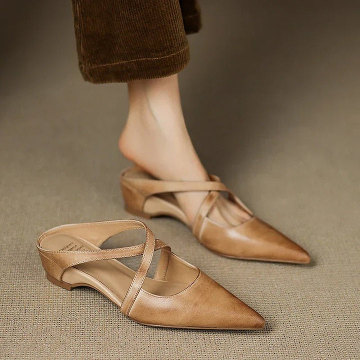 Harper | Läder Mules Med Korsrem Spetsig Tå Låg Klack Slip-On